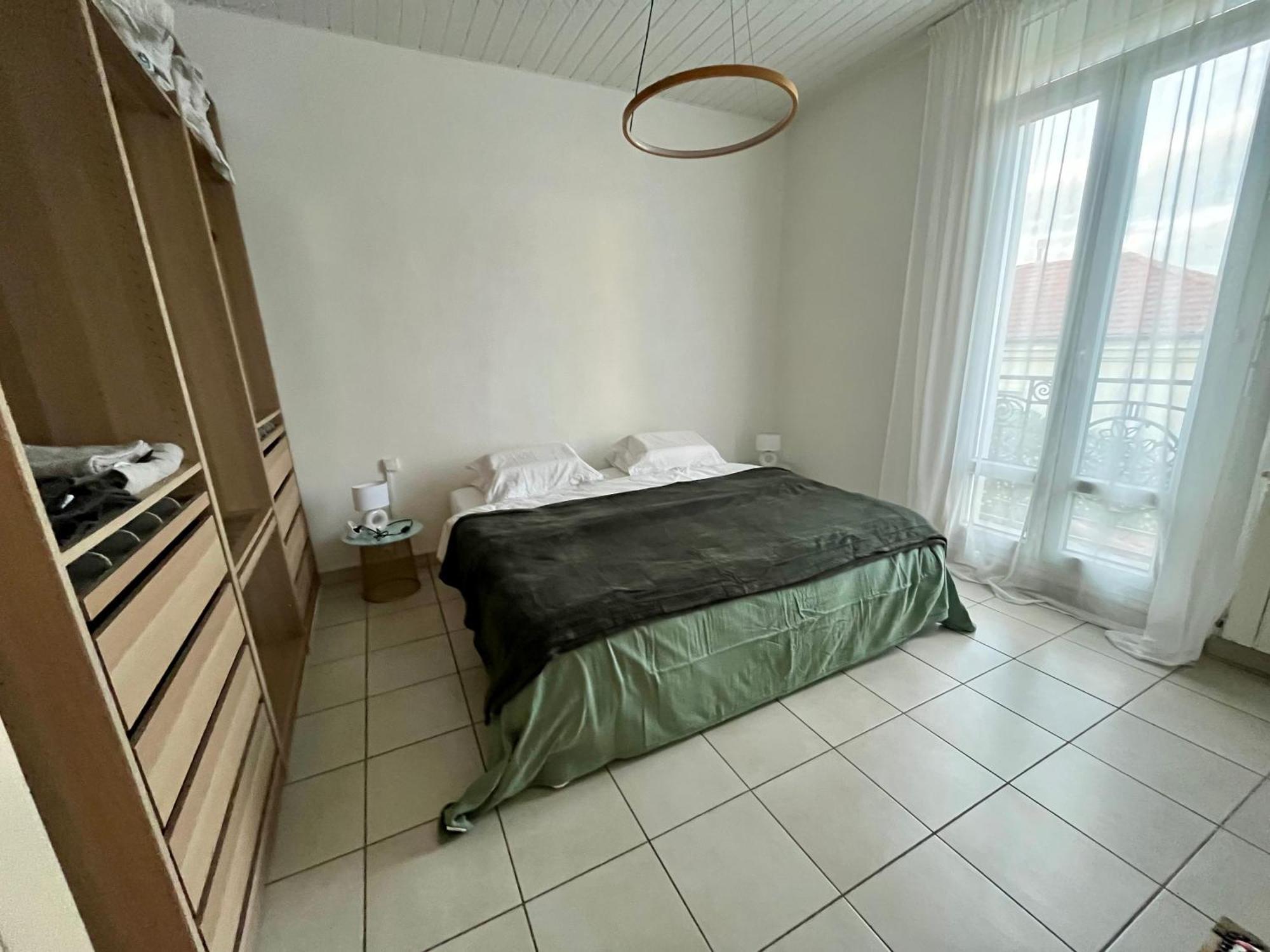 Les Arenes Daire Béziers Dış mekan fotoğraf